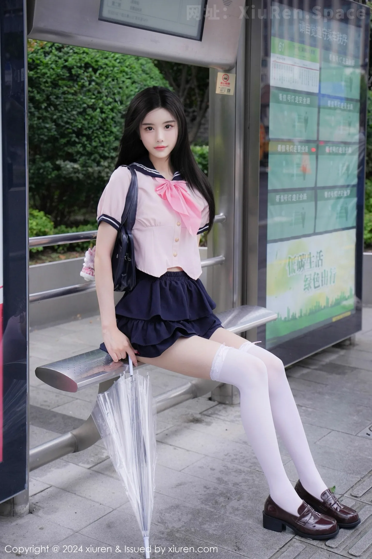 图片[4]-[XiuRen秀人网] VOL.9224 模特Erikaki性感粉色JK制服配白色丝袜秀翘臀美腿撩人诱惑写真84P-秀人网官方网站